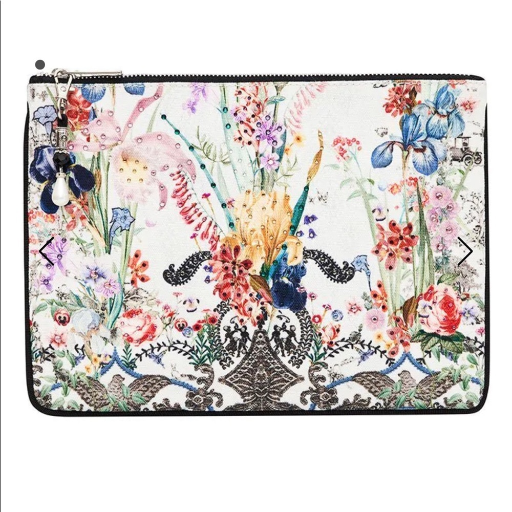 CAMILLA โTrue Romanceโ white floral small canvas clutch pouch bag sac